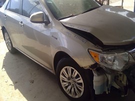 2014 TOYOTA CAMRY, TAN, LE MODEL, HYBRID, 2.5L, AT.   Z25167